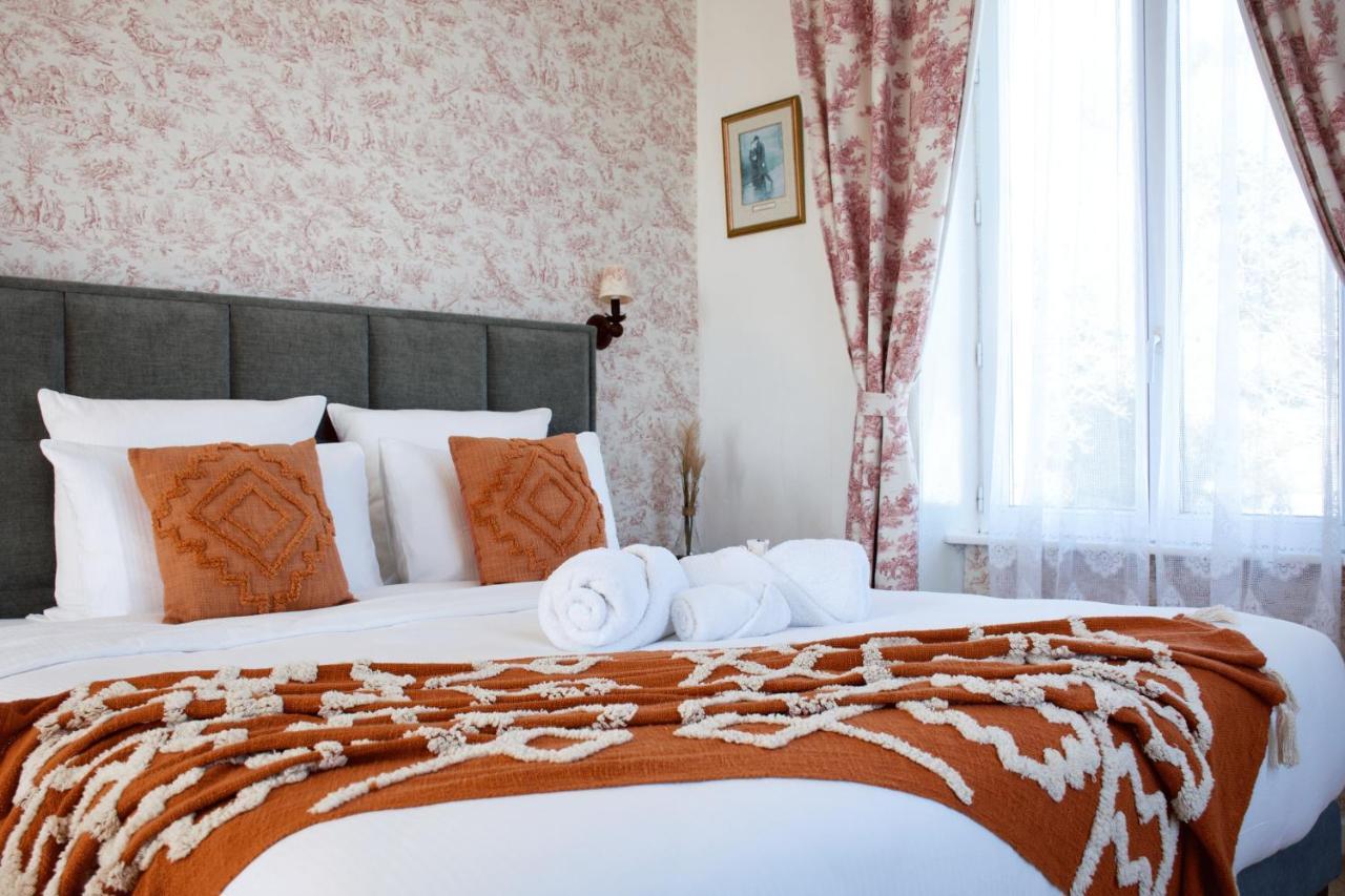 Valfrescos Bed and Breakfast Caurel  Eksteriør billede