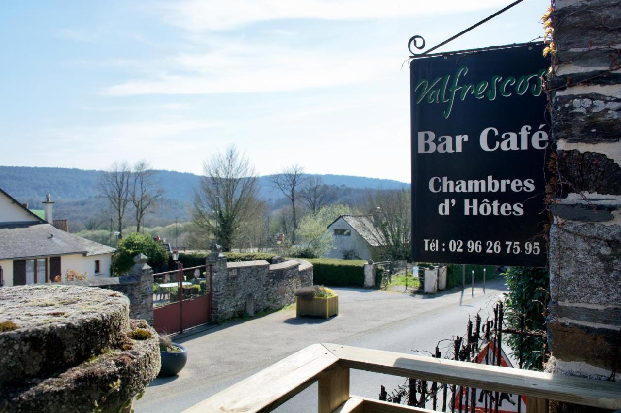 Valfrescos Bed and Breakfast Caurel  Eksteriør billede